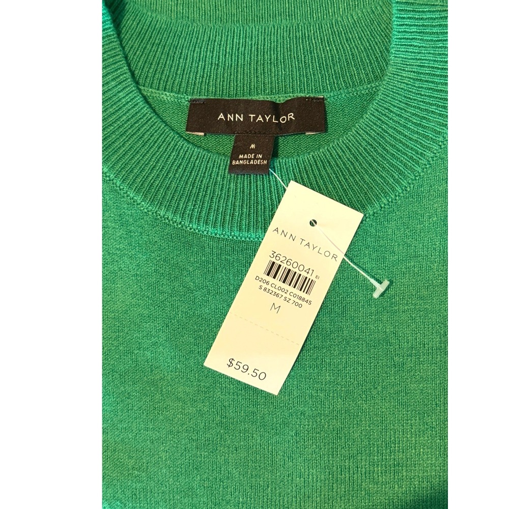 NWT Ann Taylor Size M Crew Neck Sweater Shell Kelly Green Soft Lightweight Comfy - Picture 4 of 5